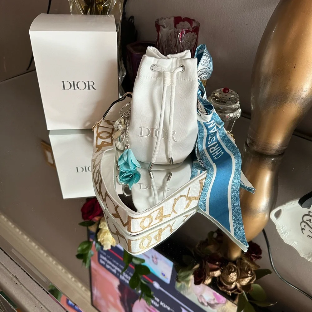 Dior - Picture 6 of 16